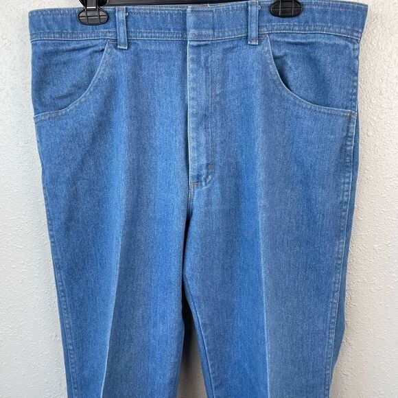 Wrangler Jeans Size 36X32 EUC - Picture 2 of 6